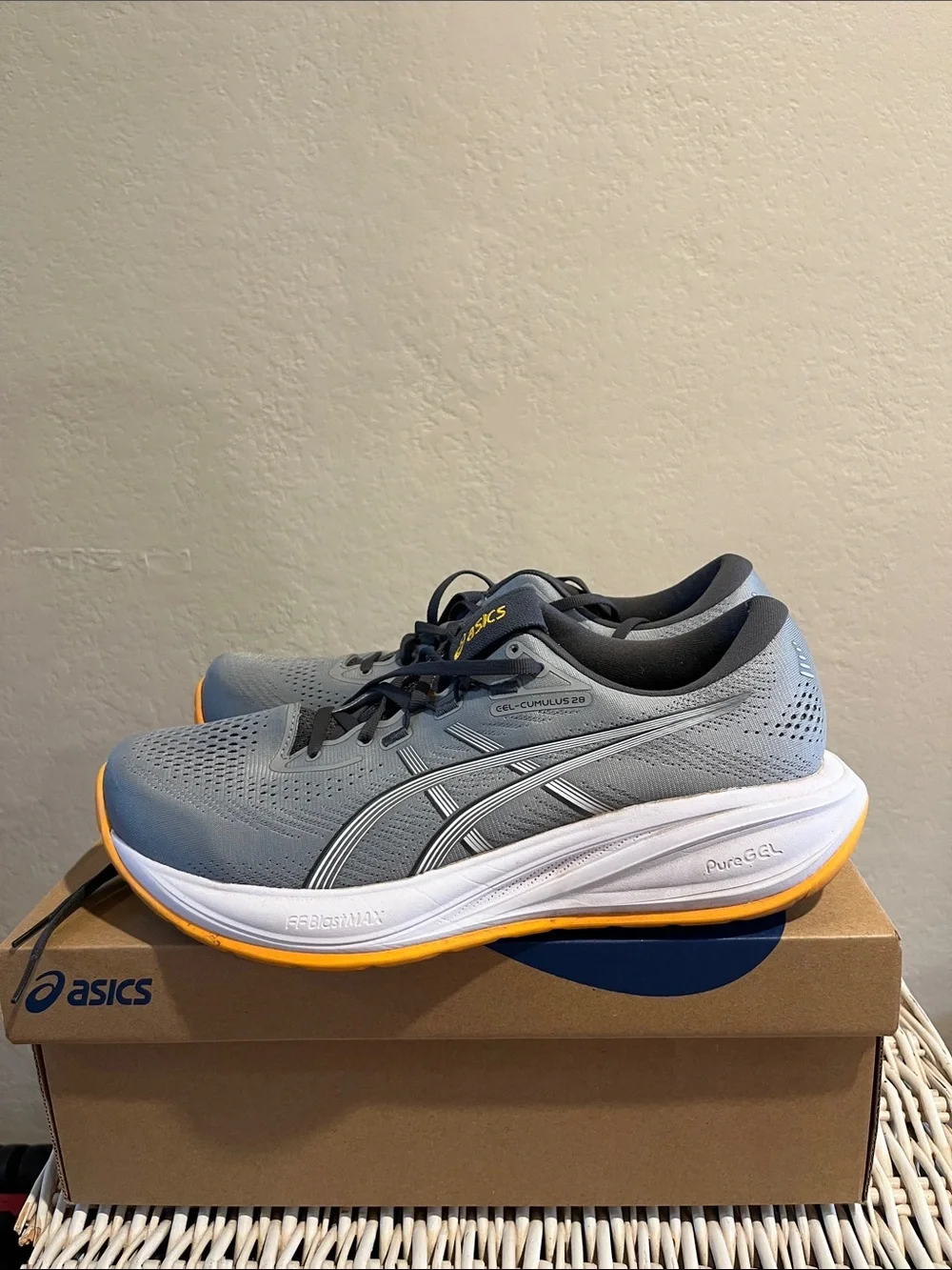 ASICS Men's Gray Athletic Running Shoes with Orange Outsole (Gel-Cumulus 28)